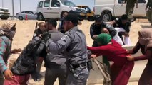 İsrail askerlerinin Filistinlilere sert müdahalesi - KUDÜS