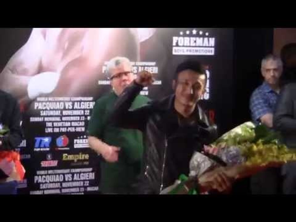 Zou Shiming ARRIVES In Macau With SUPERSTAR Welcome!