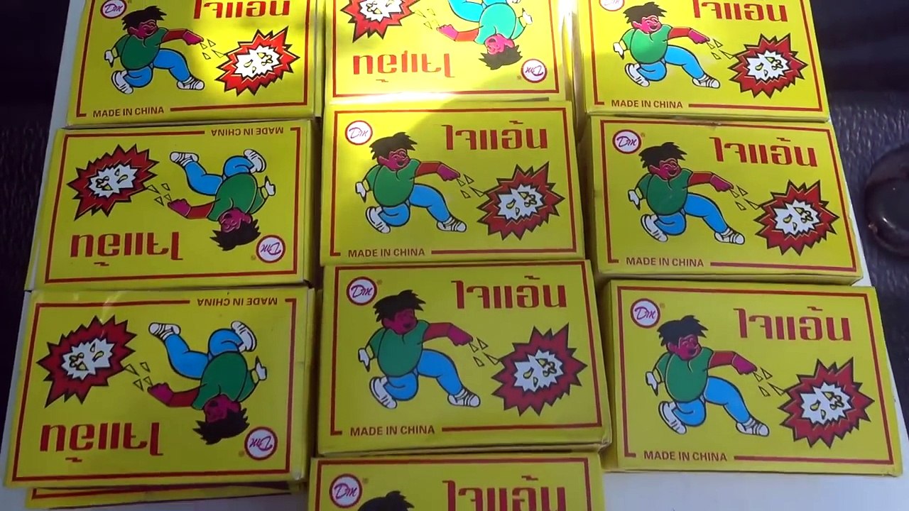 จุดประทัด 1000อัน พร้อมกัน!!