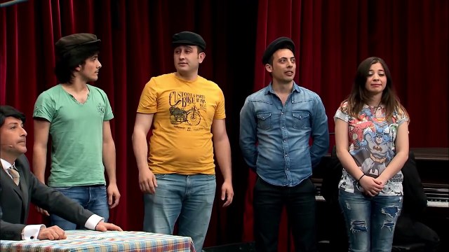 Arkadaşım Hoşgeldin | Tolga Çevik ve Ezgi Mola | Elektrik Dağıtıcısı