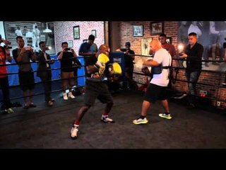 Timothy Bradley SPEED & POWER MITT WORKOUT vs Jessie Vargas