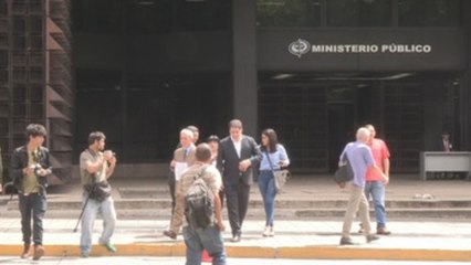 Diputados opositores denuncian a Maduro por corrupción durante última campaña electoral