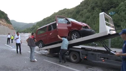 Zonguldak'ta Trafik Kazası: 1'i Ağır 6 Yaralı