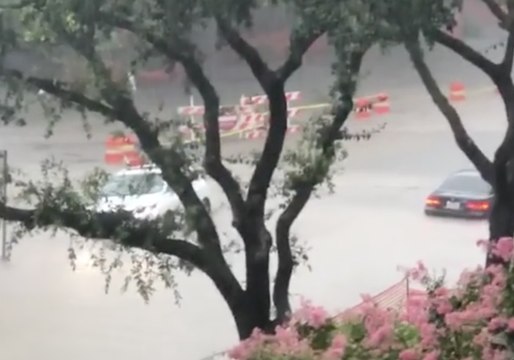 Flash Flooding Leaves Cars Stranded in Houston