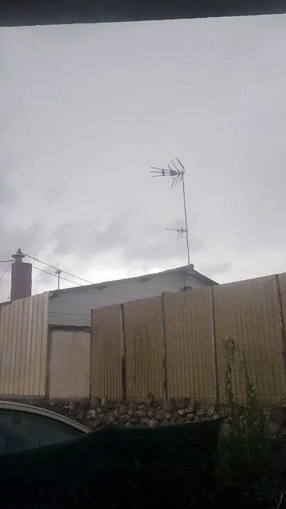 Orages en Ariège (vidéo amateur de Melvin)