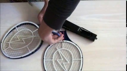 How To Make A 5000 Volt Taser From A Bug Zapper High power