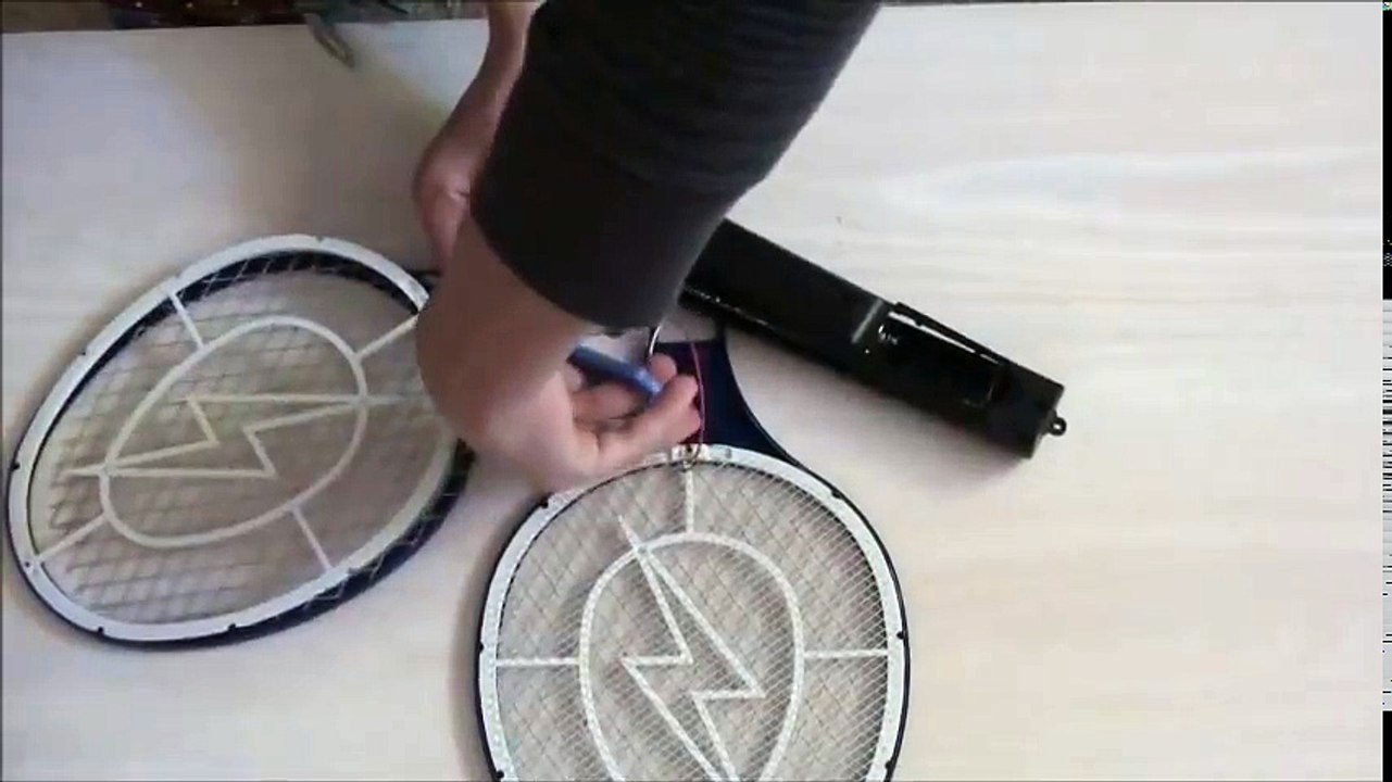 How To Make A 5000 Volt Taser From A Bug Zapper High power