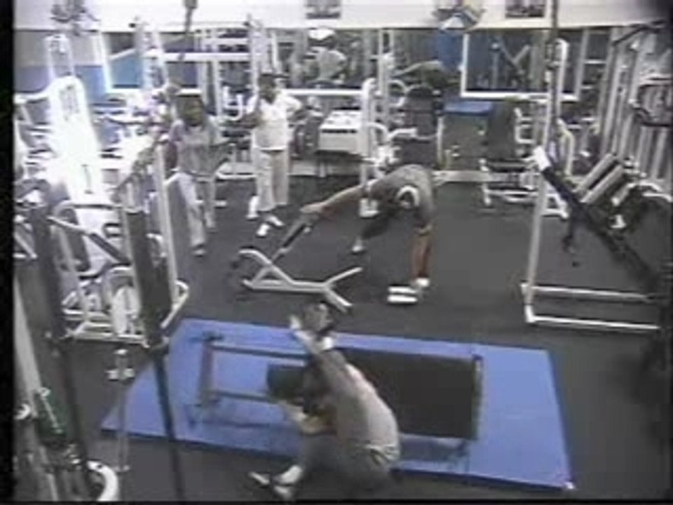 Régis en salle de muscu