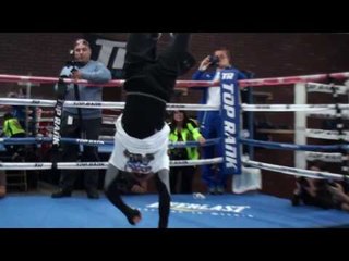 Vasyl Lomachenko WALKS ON HANDS Across Ring After Workout!
