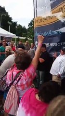 Gabby Barrett peformance in Point State Park P1