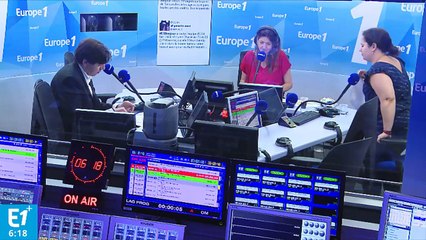 Emmanuel Macron dévisse dans les sondages : "Il y a des éléments d'inquiétude"