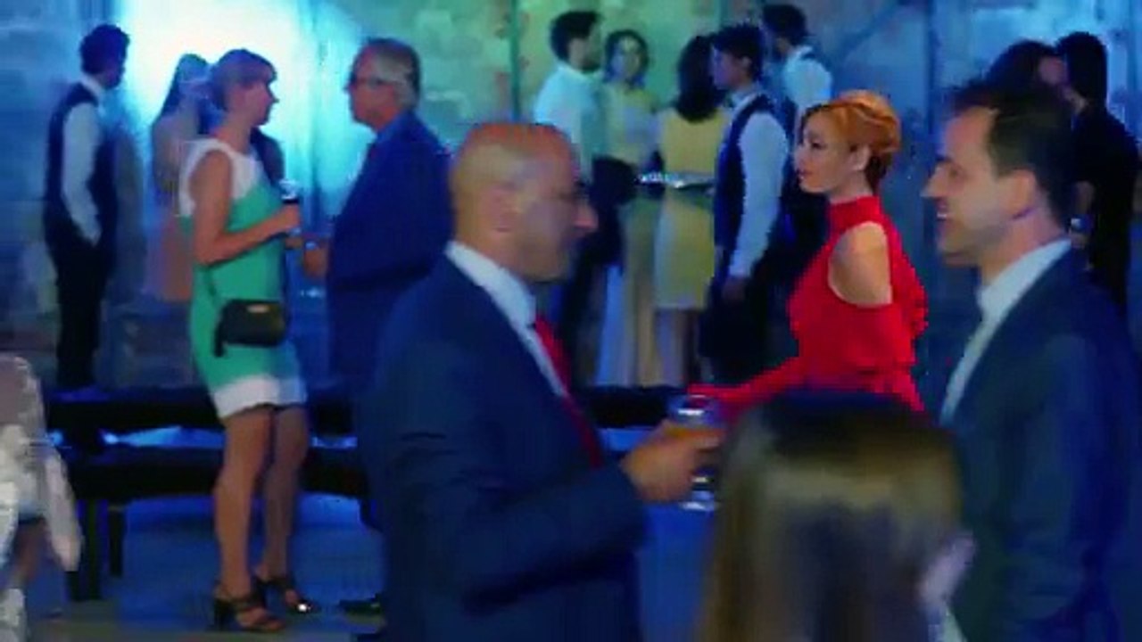 مسلسل الحلم - مترجمة للعربية الحلقة 1 القسم 2