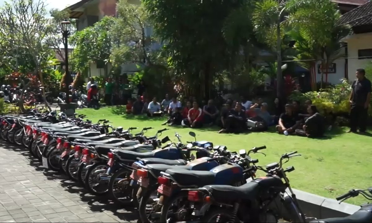 Pemkab Klungkung Lelang Kendaraan Dinas Tua