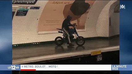 Buzz : L'incroyable vidéo d'un homme prenant le métro à Paris... en moto ! Regardez