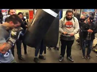 Lucas Matthysse WORKOUT Punching Bag vs Tewa Kiram