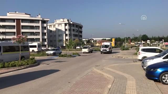 İşçi Servisi ile Otomobil Çarpıştı: 12 Yaralı