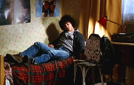 « Je me vois donc je suis » : jeunesse sur la toile - Juan Massenya