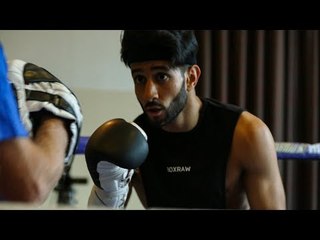 Qais Ashfaq PUBLIC WORKOUT | Khan vs Lo Greco Undercard