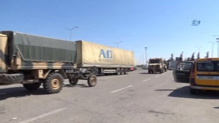 Münbiç ile Tel Rıfat Sınırına Askeri Sevkiyat Sürüyor