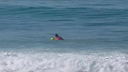 Adrénaline - Surf : Les meilleurs moments du quart de finale entre K. Igarashi et S. Zietz (Corona Open J-Bay)