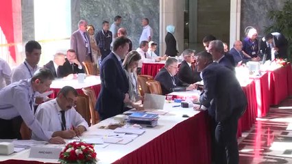 Hdp Eş Genel Başkanları Buldan ve Temelli, Milletvekiliği Kayıtlarını Yaptırdı