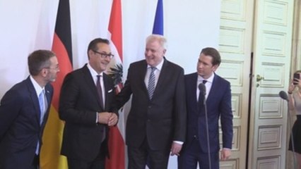 Austria y Alemania quieren pactar con Italia cerrar la ruta del Mediterráneo