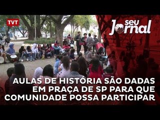 Aulas de história são dadas em praça de SP para que comunidade possa participar