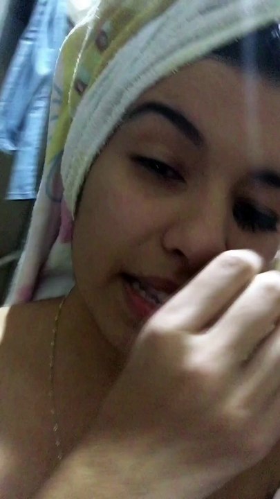 Wrong Eyelash Glue