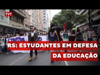 Download Video: Em Porto Alegre, estudantes homenageiam secundarista morto na ditadura