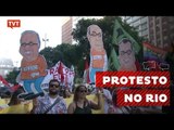 Servidores vão às ruas no RJ em protesto unificado