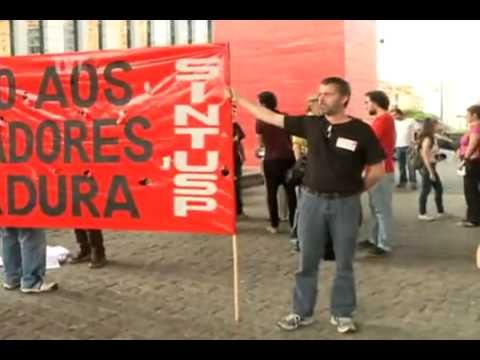 Perseguidos políticos e familiares de vítimas da ditadura fazem manifestação em São Paulo