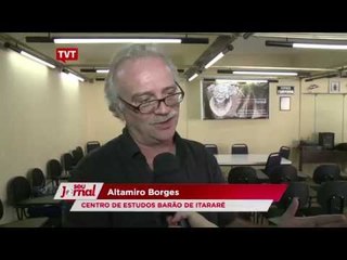 Dirigente do partido espanhol Podemos está no Brasil