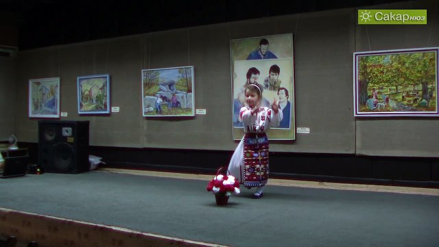 Танц на деца от Детски свят - Тополовград