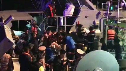 Un muerto y más de 50 desaparecidos en naufragio en Tailandia