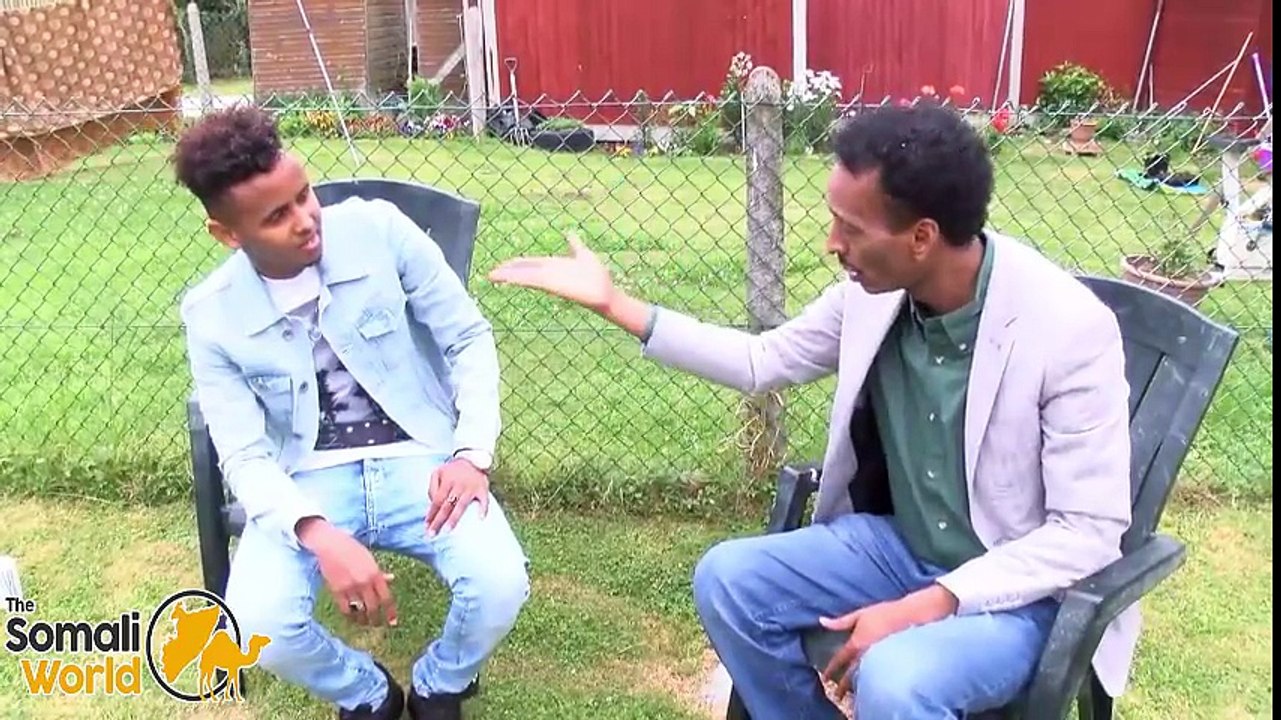 Awal Hadaad yarayd imika waad weynaatey kulaha hoos uga wac wiil isku haysta inuu yaryahy oo reeraha kasoo dul dhaca