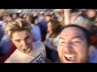 Télécharger la video: Mass Celebrations Outside Portman Road As England Reach Quarter Finals Of World Cup - Russia 2018