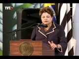 Presidenta Dilma Roussef anuncia  construção de 100 mil casas populares