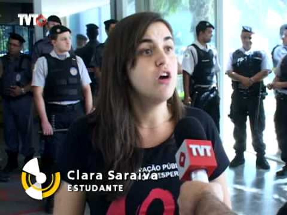 Pela educação, estudantes, professores e movimentos sociais protestam em Brasília
