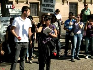Abraço Solidário: pressão ao Estado em defesa das mulheres