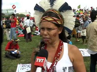 Marcha reúne 6 mil trabalhadores rurais em Brasília