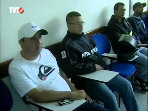 Novas exigências: motoboys só serão multados depois do dia 20