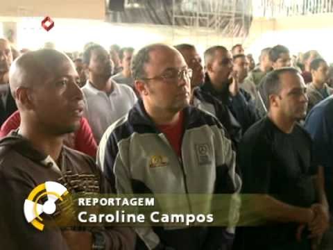 Trabalhadores garantem empregos na Mercedes-Benz