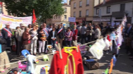Rassemblement du comité de soutien de la maternité de St-Chamond