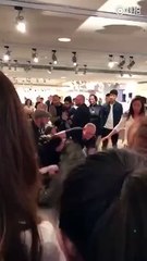 Balenciaga bị tẩy chay vì xúc phạm khách hàng Trung Quốc