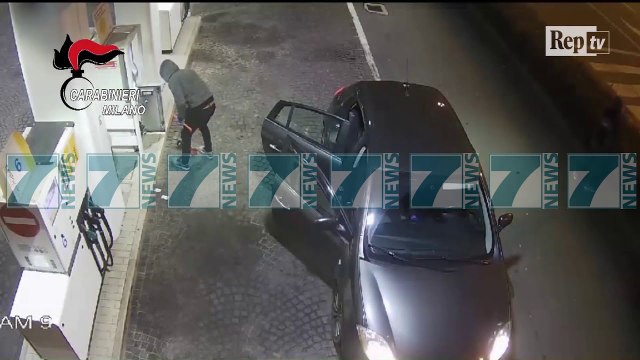 KAPET BANDA E HAJDUTEVE SHQIPTARE NE ITALI - News, Lajme - Kanali 8