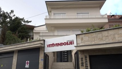 Ndahet Vetëvendosje; 12 deputetët e pakënaqur formojnë grup të ri parlamentar