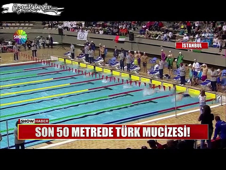 Takım Halinde Yüzme Yarışında Oldukça Geriden Gelip Yunan Sporcuları Geçen Milli Yüzme Takımımız Altın Madalyayı Kaptı. Tebrikler