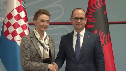 360° Gradë - Bushati S'presim Dhurata Për Integrimin