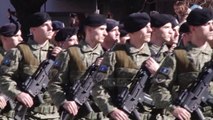 Deklarata e Mitchell për ushtrinë e Kosovës trazon politikën në Serbi - Top Channel