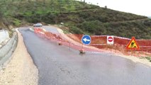 Rruga shembet pas një viti, izolohen banorët - Top Channel Albania - News - Lajme